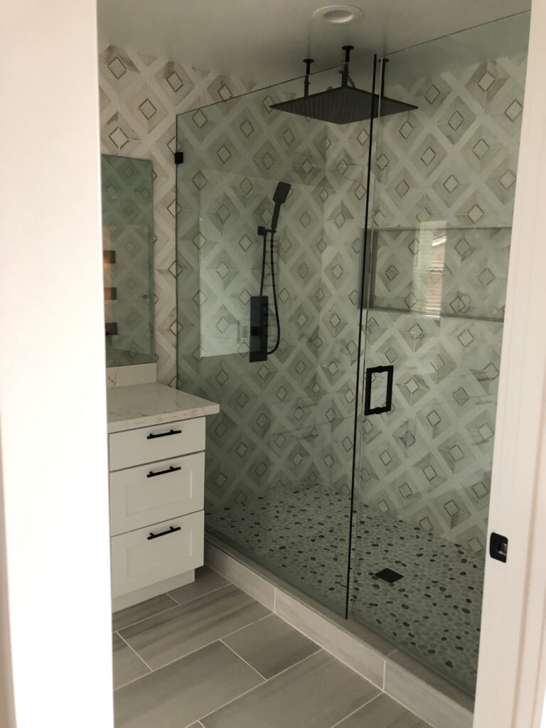 Bellevue Phantom Lake remodel master bath